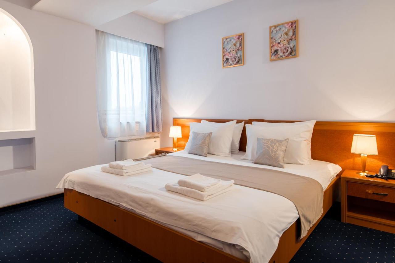 Hotel Excelsior Temeşvar Dış mekan fotoğraf